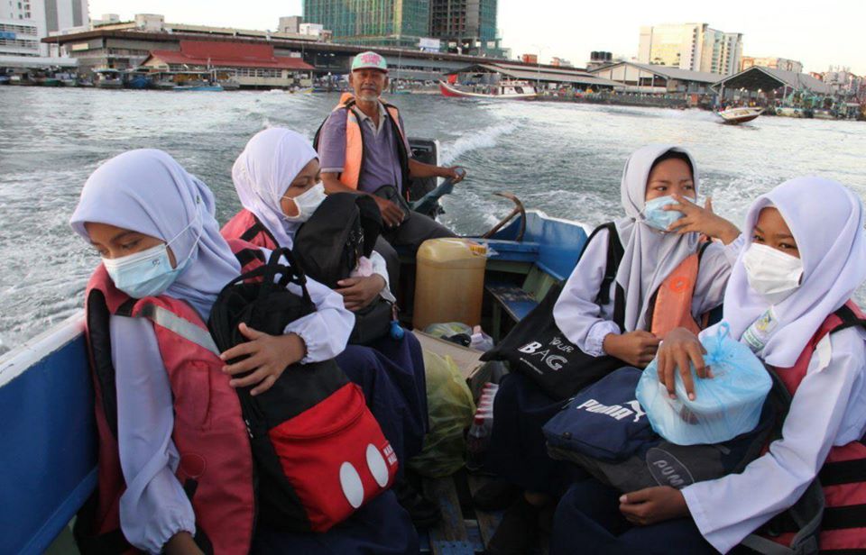 Ohmedia pelajar naik botjpg