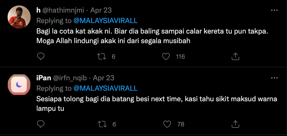 Screenshot 2022 04 26 at 13 10 29 | akak rela baling kayu hempuk kereta langgar lampu merah depan sekolah | trending oh Media | oh Media Screenshot 2022 04 26 at 131029