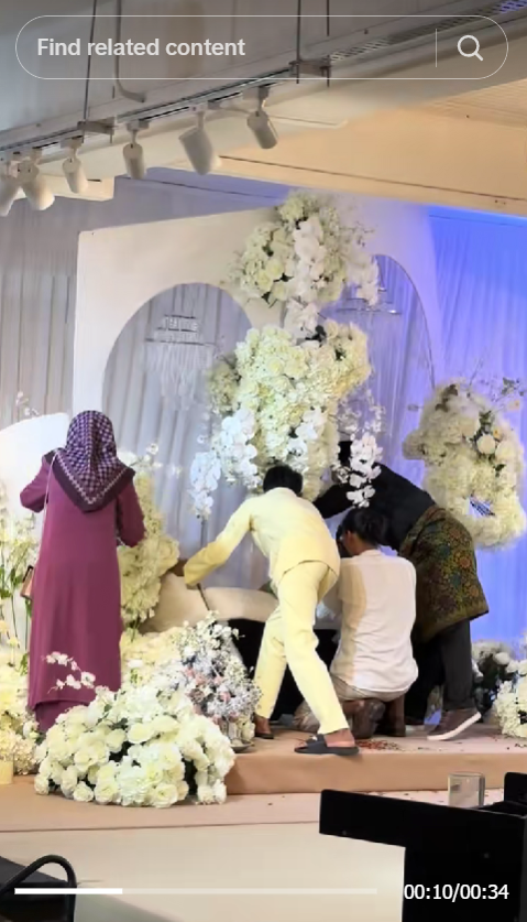 pelamin roboh