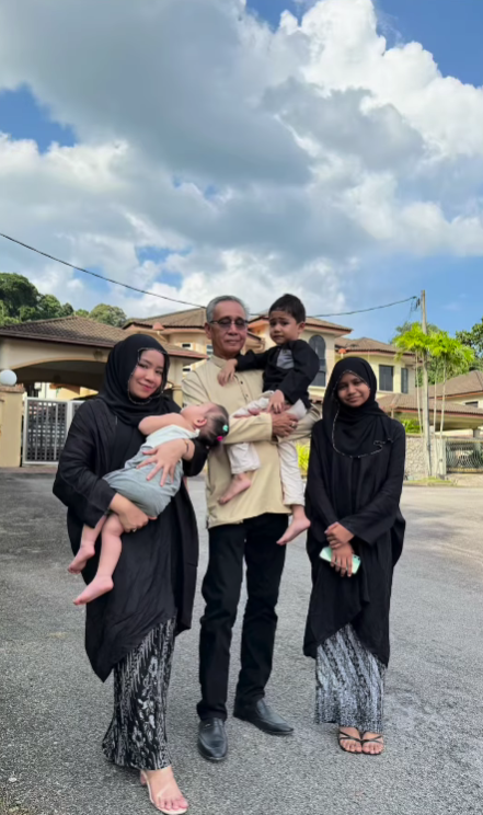 “Bukan Pernah Exposed Suami Raba Adik Ke?” – Pempengaruh Dikecam Berbaik Dengan Suami 64 Tahun