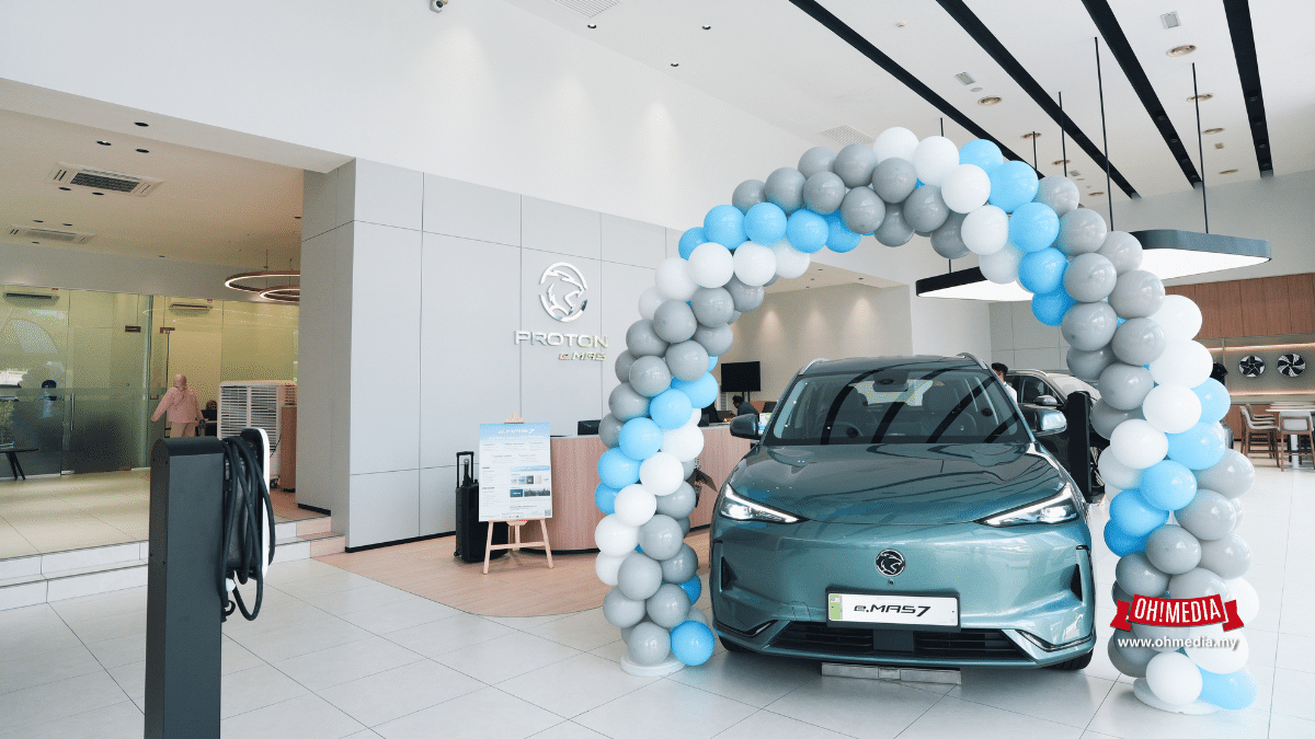 proton e.mas