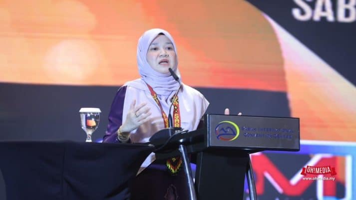 Ohmedia fadhlina Sidek