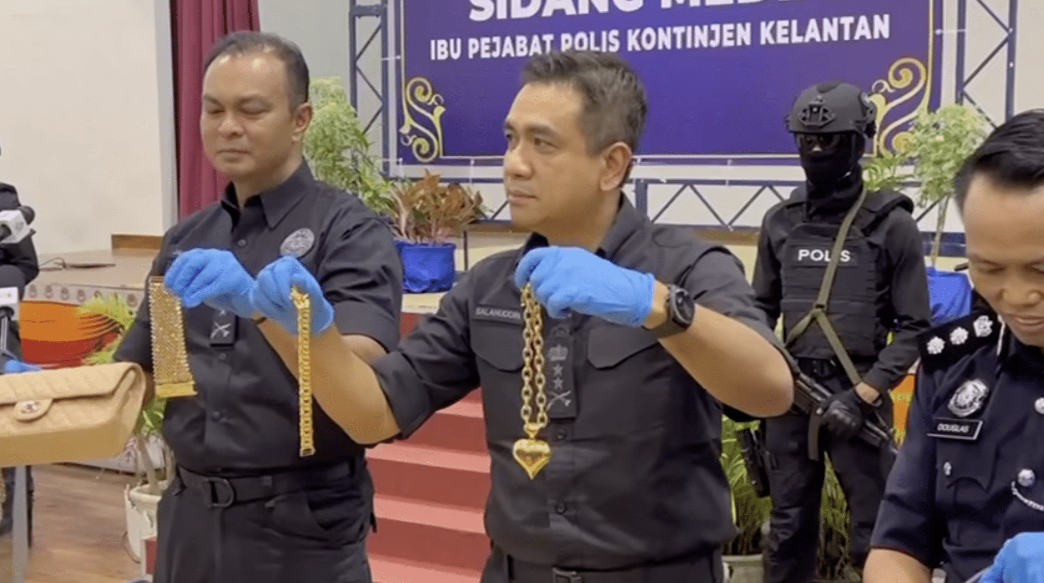 Polis Kelantan