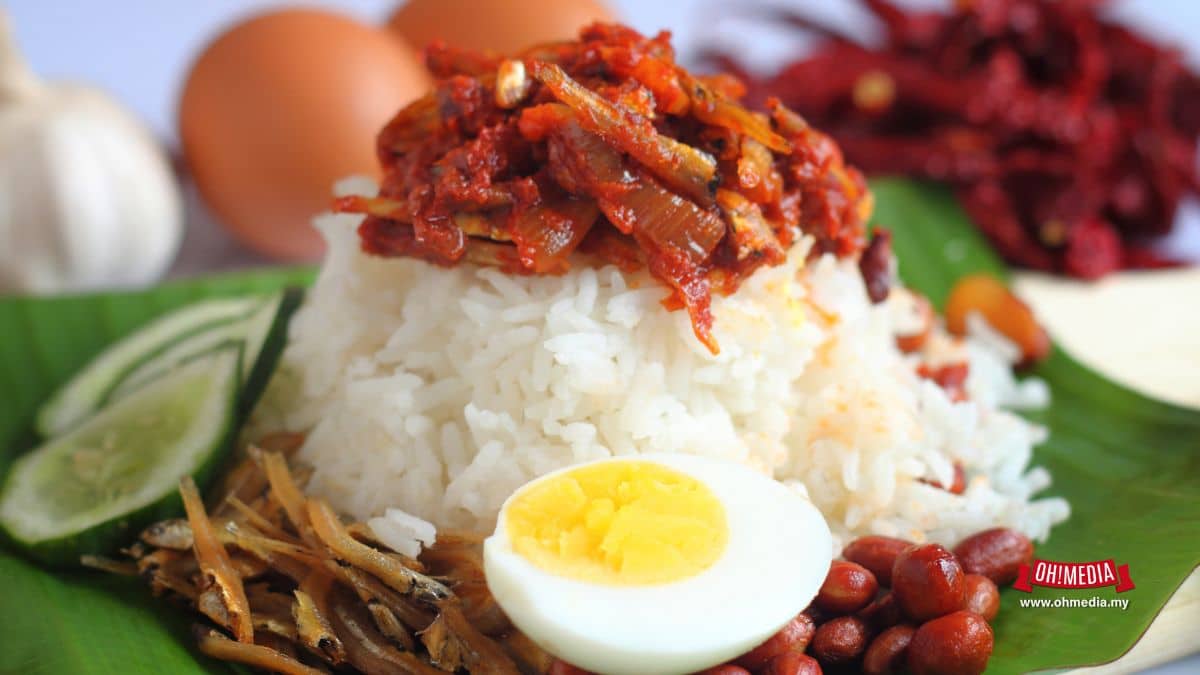 Peniaga Nasi Lemak Tak Puas Hati Kena Maki Gara-Gara Kira Harga Telur Dan Ikan Bilis Asing