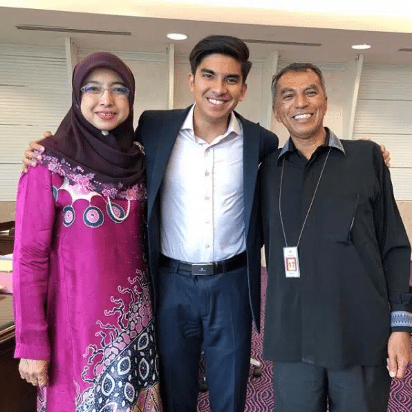 | bella astillah panggil ibu syed saddiq mama | oh Media