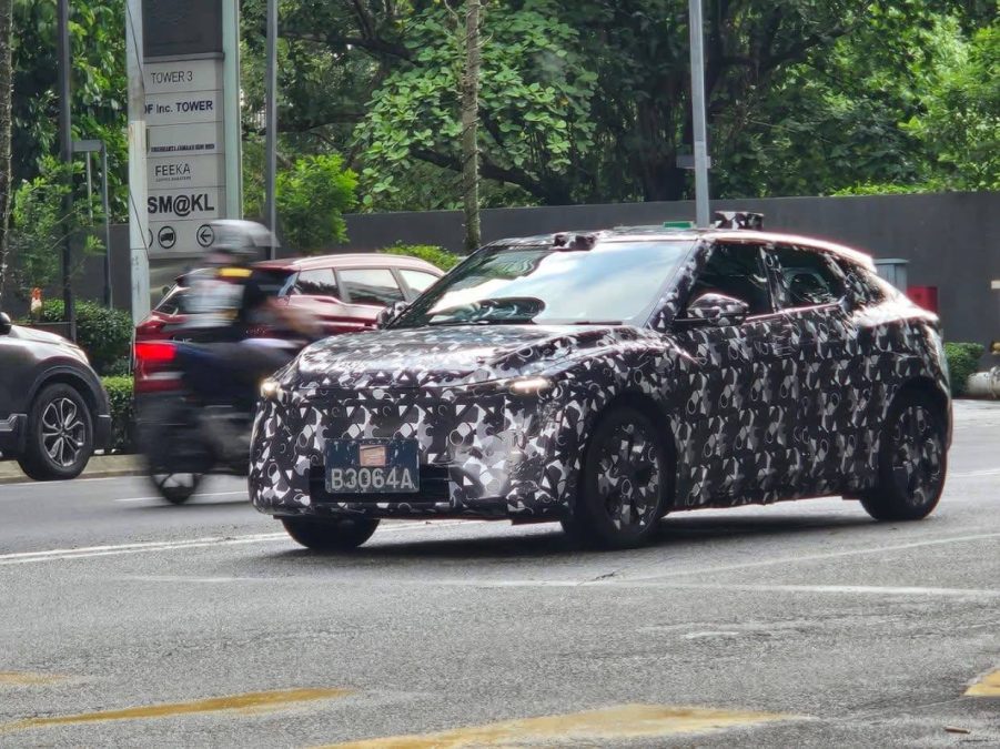 2025 10 31 210039 | perodua sahkan ev pertama malaysia siap dilancarkan tahun depan | oh Media  2025 10 31 210039