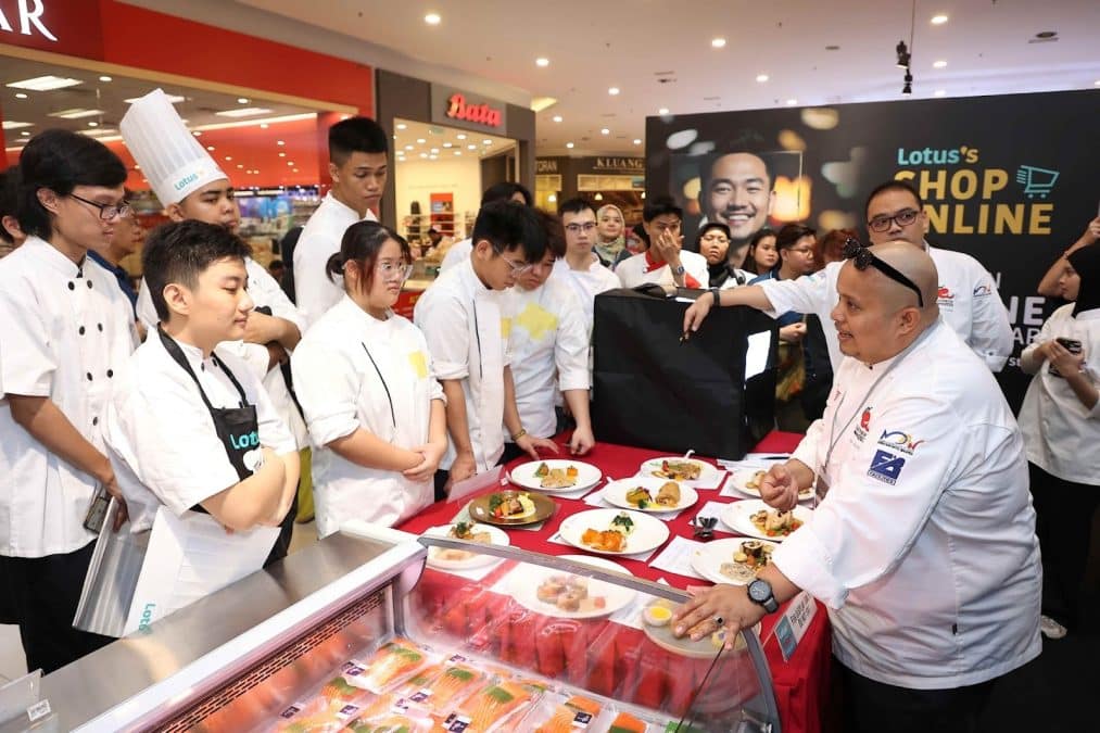 Lotus's masak masak ceria