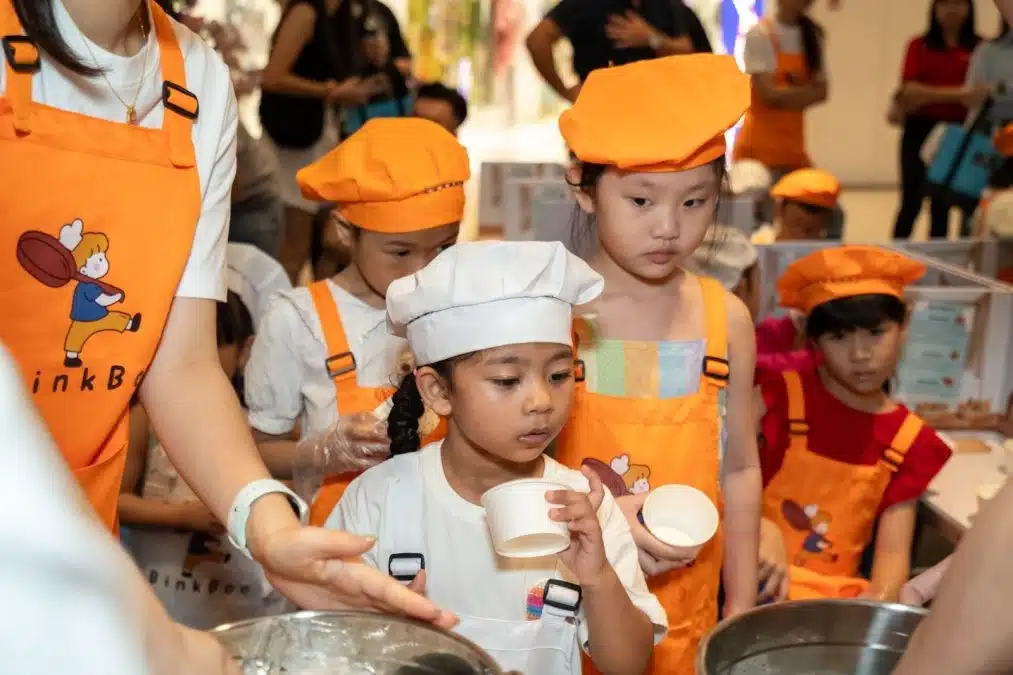 | nak rasa acah acah main salji date di taman bunga bercahaya Jom pergi gamuda cove | branded oh Media | oh Media