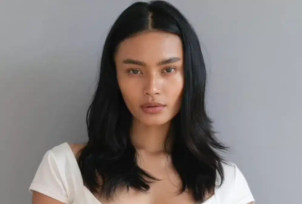 Nia atasha | netizen dakwa pelakon lelaki dan wanita tinggal serumah nia atasha tampil beri jawapan | trending oh Media | oh Media Nia Atasha