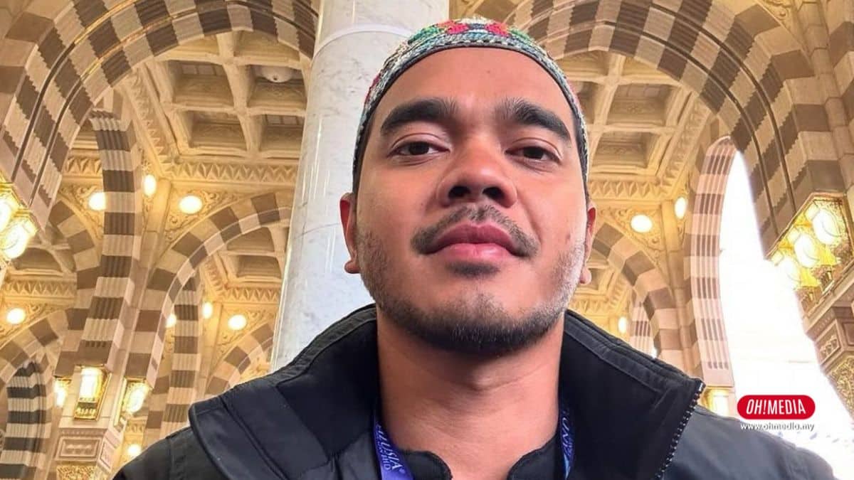 “Kerusi Dah Sampai, Tuannya Belum Lagi” – Alif Satar Tegur Sikap ‘Reserve’ Tempat Dalam Saf Masjid “Kerusi Dah Sampai, Tuannya Belum Lagi” – Alif Satar Tegur Sikap ‘Reserve’ Tempat Dalam Saf Masjid