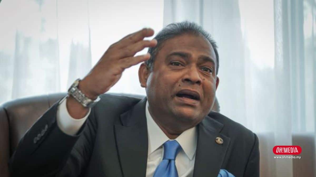 “Kalau Betul Saya ‘Sakau’, Tahun 2018 Lagi Tun Dr Mahathir Dah Penjarakan Saya” – Azeez Rahim “Kalau Betul Saya ‘Sakau’, Tahun 2018 Lagi Tun Dr Mahathir Dah Penjarakan Saya” – Azeez Rahim