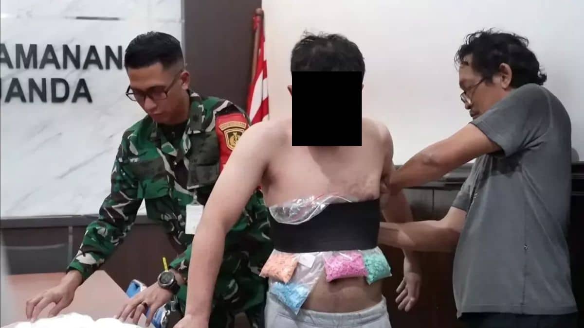 Dadah 1 | lelaki dari johor ditahan di lapangan terbang indonesia kes seludup dadah kali ini balut di badan | oh Media Dadah 1