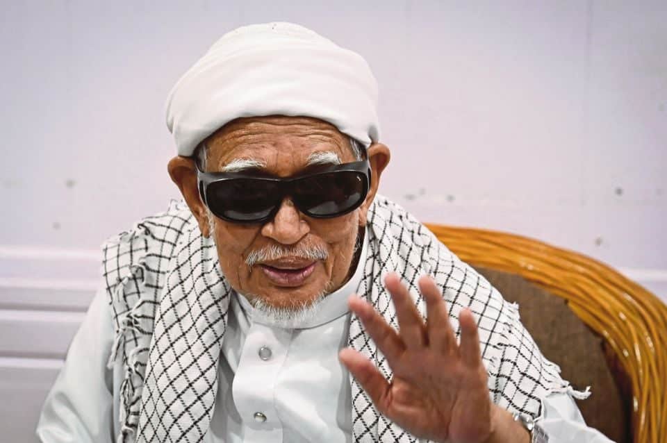 44393 | hadi awang dakwa as pernah tawar bantuan jatuhkan kerajaan | oh Negara oh Media | oh Media 44393