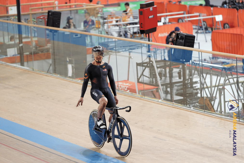 | kejayaan ini milik rakyat malaysia azizulhasni rai emas dan gangsa sukan asia | oh Media | oh Media azizulhasni
