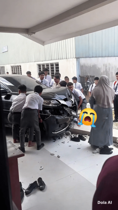 | guru rempuh dua pelajar akan didakwa | oh Media | oh Media guru