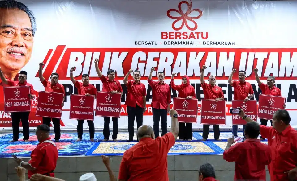 Bersatu 2 | prn melaka bersatu cabar ph di empat kerusi dun azmin ali mahu rakyat tentukan | oh Media | oh Media bersatu 2