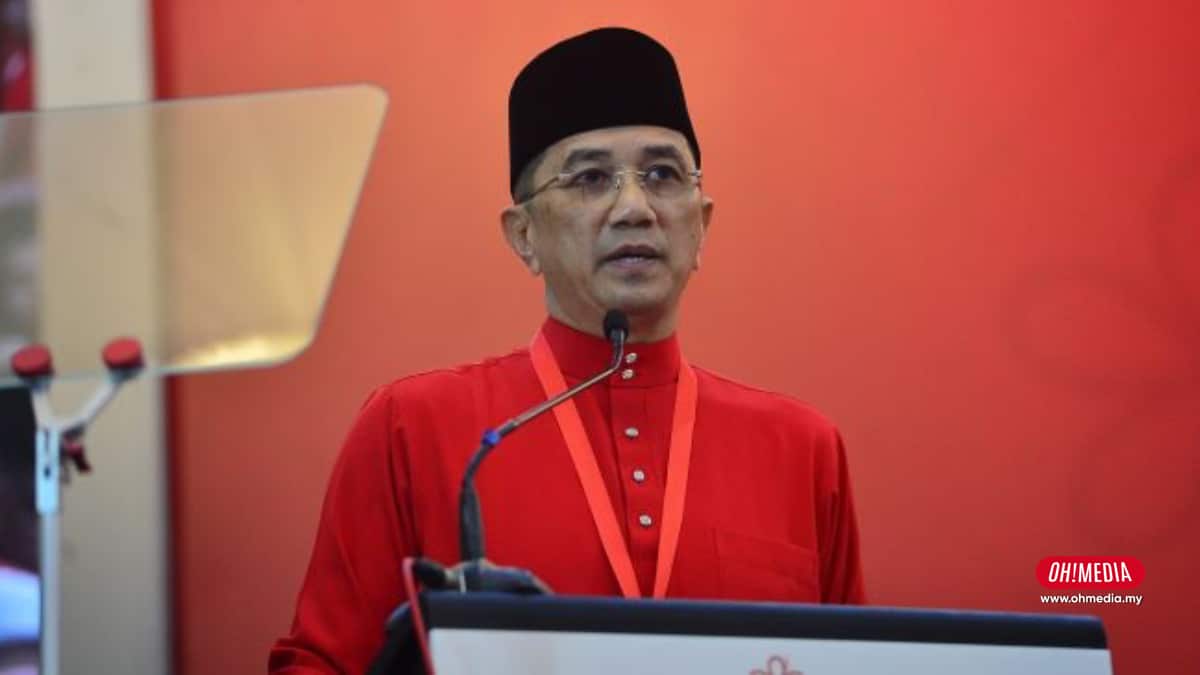 PRN Melaka: BERSATU Cabar PH Di Empat Kerusi DUN, Azmin Ali Mahu Rakyat Tentukan | Oh! Media PRN Melaka: BERSATU Cabar PH Di Empat Kerusi DUN, Azmin Ali Mahu Rakyat Tentukan | Oh! Media